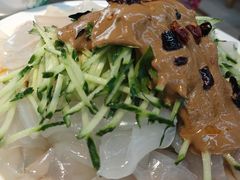 -屯老二农家铁锅炖·行业领军者(梅江店)