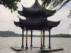 -杭州西湖银泰百货
