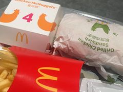 -麦当劳(中山公园龙之梦店)