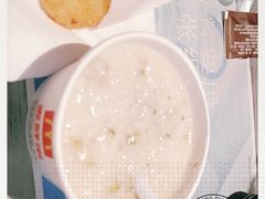-麦当劳(乳山路店)