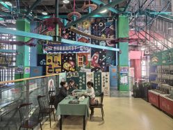 -欧酷世界动力星球(王府井奥莱UP TOWN店)