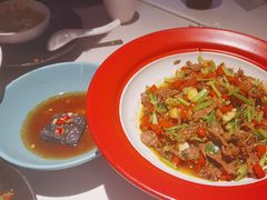 -湘鼎盛·大厨鲜炒湖南味(高新银泰店)
