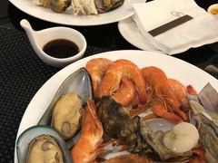 -圣丰索菲特·2 On 988 Café 自助餐厅