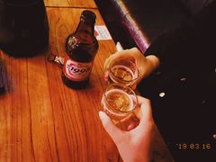 -喜鹊音乐酒馆(西街店)