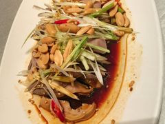 -炆艺乳鸽·煲仔饭大排档(望京来广营店)