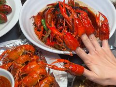 -龙巢盱眙龙虾·牛蛙·烧烤宵夜(八卦岭店)