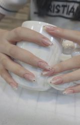 -1T·1M 日式美甲美睫