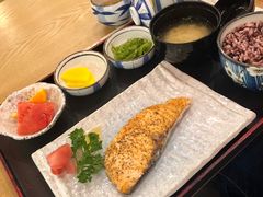 盐烤三文鱼套餐-八间(合生汇店)