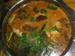-老凯俚酸汤鱼(鸿通城店)