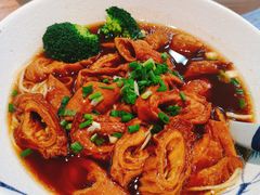 老卤肥肠面-囿面传统制面馆(中央路店)