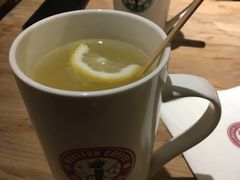 -魔方城市书房(中街益田店)