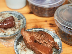 -梁阿婆廿年老牌扣肉糯米饭