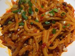 鱼香肉丝-麻六记(新天地店)