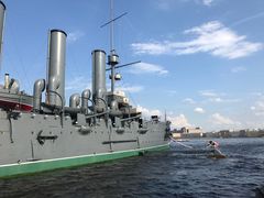 -阿芙乐尔号巡洋舰