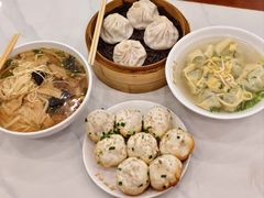 -老西白点心店