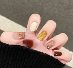 -兔猫ToMoreNails美甲美睫