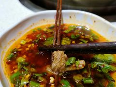-牛华八婆麻辣烫(龙湖U城店)