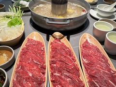 -左庭右院鲜牛肉火锅(浦江欢乐颂店)