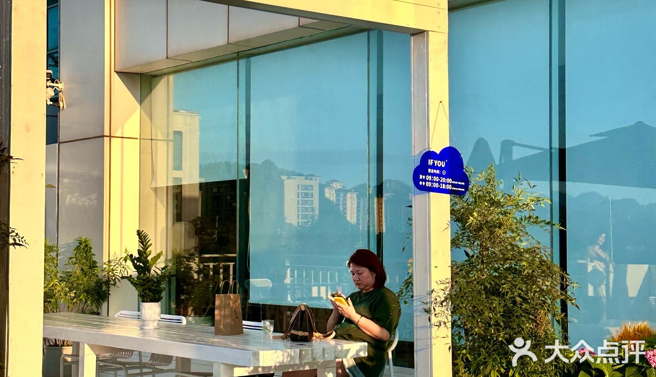 青岛新开的！！！漂亮咖啡店