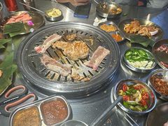 -哈哈碳都·牛肋条无限自助烤肉(宝龙店)