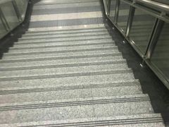 -白石桥南(地铁站)