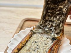 -VERIE BAKEHOUSE