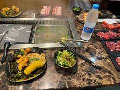 -牛里牛气· 榴莲海鲜鲜牛肉自助火锅·烤肉(横岗店)
