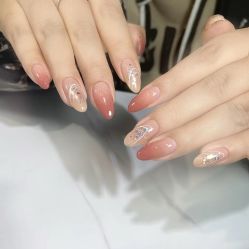 -UU·NAIL美甲美睫專門店