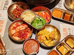 -草家酱蟹炭火烤肉店(珲春南路一店)