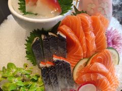 -鼎泰亨·海鲜牛肉餐厅(滨江店)