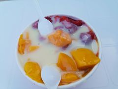 草莓芒果冰-美肴冰品·汉堡·牛腩饭(总店)