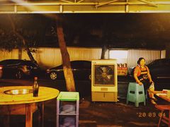 门面-岗上渣渣老火锅(两路口店)