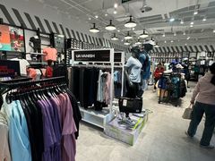 -UNDER ARMOUR(八达岭奥莱店)