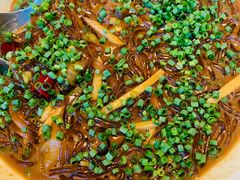 沙蒜烧豆面-新荣记(BFC外滩金融中心店)