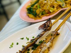 -覃记海鲜美食餐厅