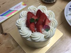 -花花卷卷·鲜食蛋糕(静安久光百货店)