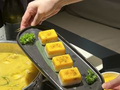 -鲜入唯煮·港式海鲜牛肉火锅(金宝街店)
