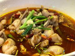 簋街麻辣馋嘴蛙-盱眙小龙虾(天虹店)