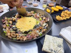 -凉都青瓦房烙锅(清镇中环国际店)