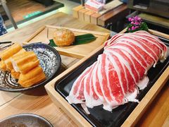 -湊湊火锅·茶憩(杭州湖滨银泰in77店)