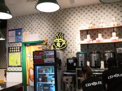 -花花卷卷·鲜食蛋糕(静安久光百货店)