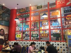 -小龍鳳·港式海鲜打边炉(沙湖路店)
