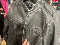 -Hollister(希慎广场店)
