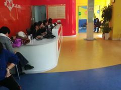 -LILY英语思维馆(玉泉路店)