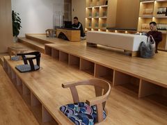 -漕河泾街道图书馆(漕河泾社区文化活动中心店)