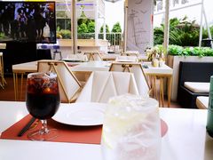 -中茵皇冠假日酒店·棕榈岛湖畔餐厅