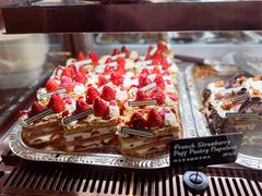 -B&C黄油与面包·法式古堡面包坊(新天地店)