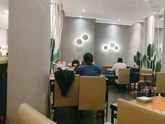 -莲餐厅·湖北菜·藕汤是头牌(愚园路店)