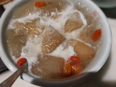 烤奶炖梨-小吊梨汤·北京菜·烤鸭(鸟巢店)