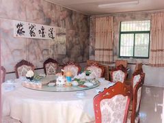 -汤山欢乐水世界